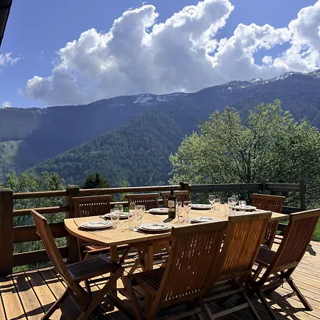 Karibu - Mountain & View 10 Pers * Saclentse